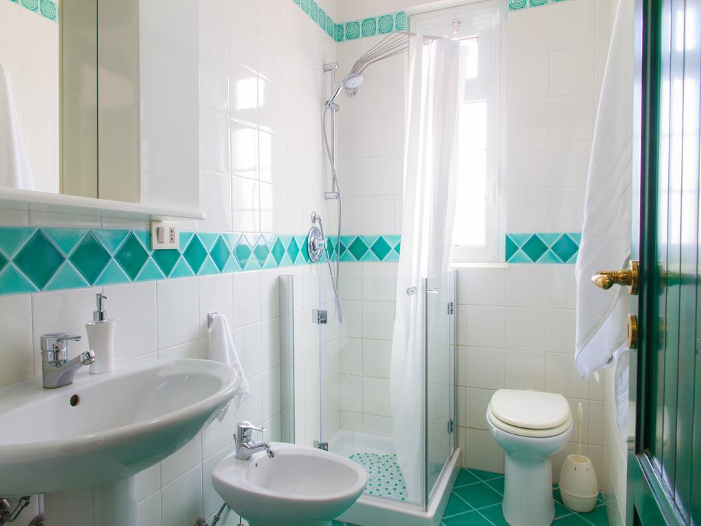 Gelso Bianco Apartments Campofelice Di Roccella Bagian luar foto
