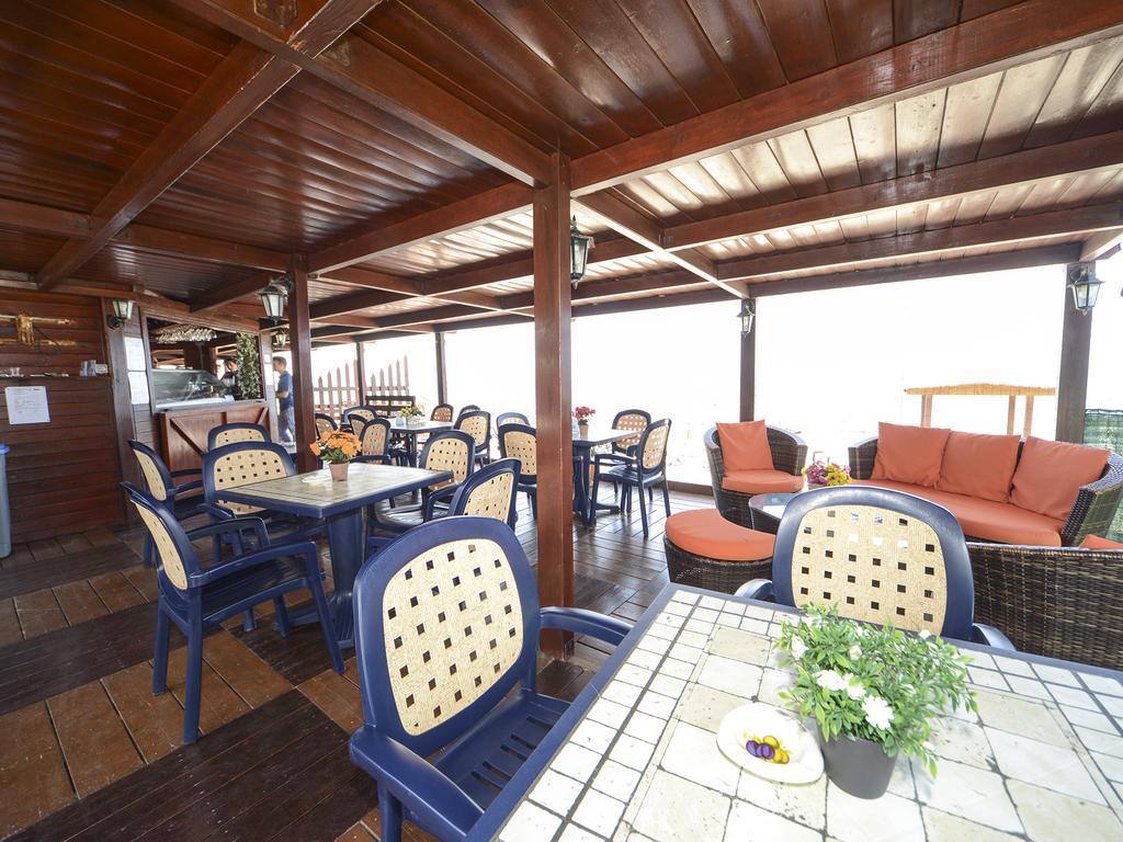 Gelso Bianco Apartments Campofelice Di Roccella Bagian luar foto